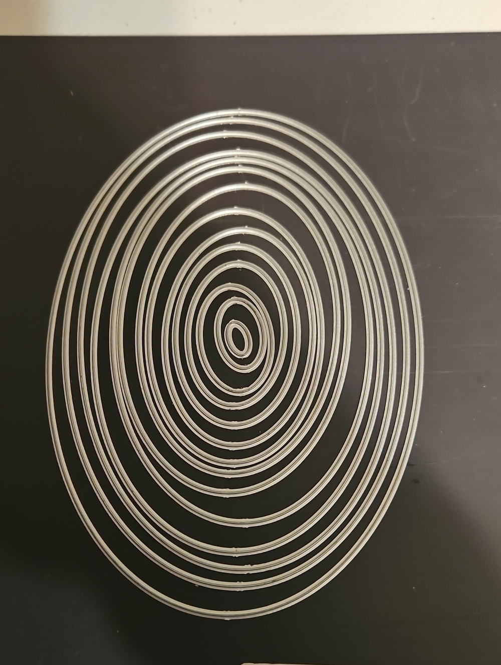 Nested Oval Metal Cutting Dies - Silver